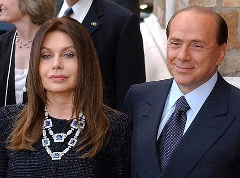 Сильвио Берлускони женился в 77 на молодой невесте